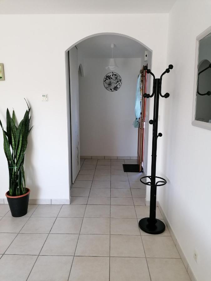 Maison D'Hotes Saint-Julien-l'Ars ภายนอก รูปภาพ